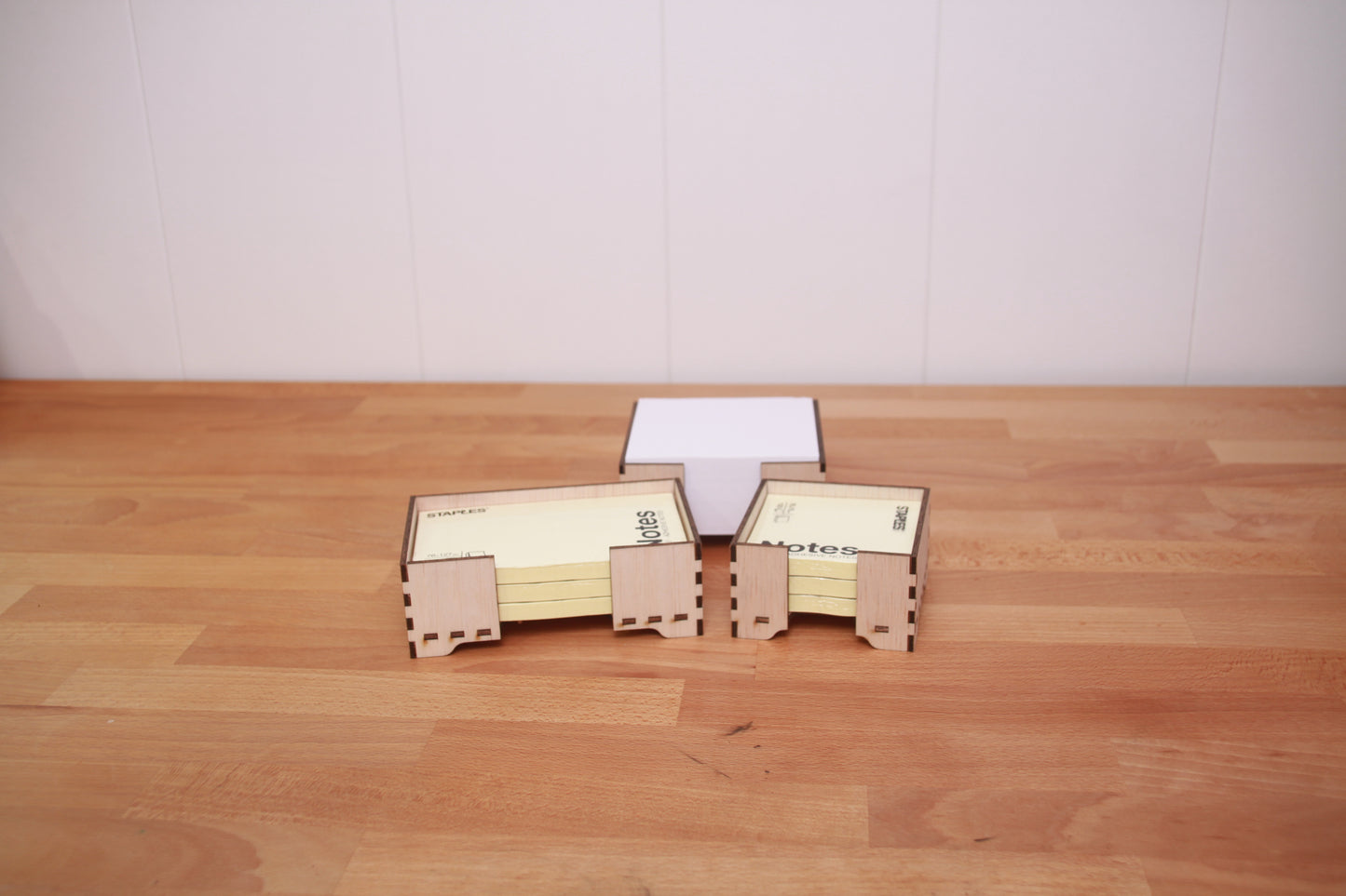 Post-it Houders van Hoogwaardig Triplex (Beschikbaar in Diverse Maten)