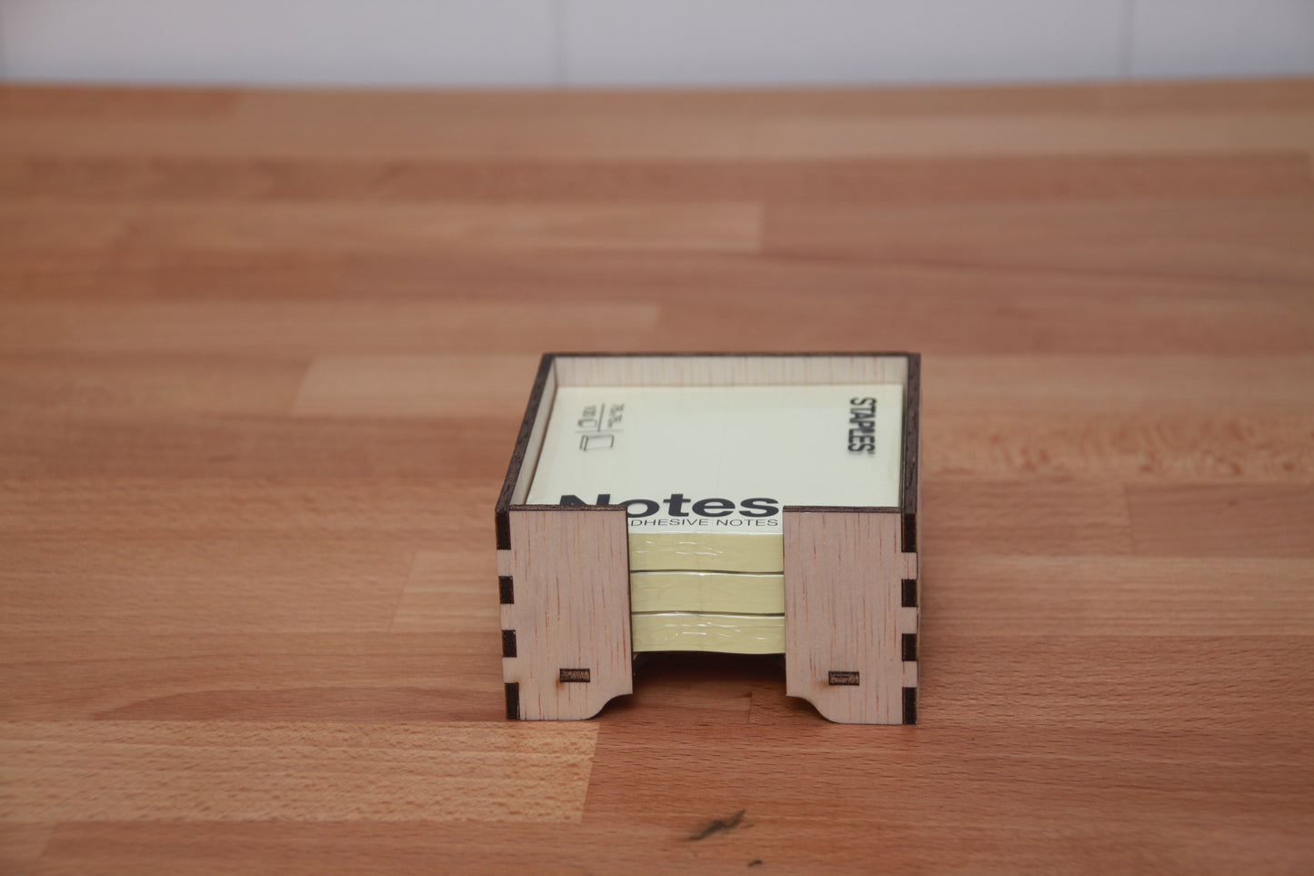Post-it Houders van Hoogwaardig Triplex (Beschikbaar in Diverse Maten)
